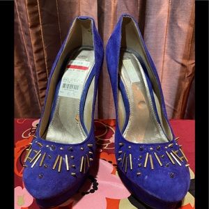 Blue Pumps